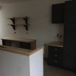 IMG_1813.jpg Shaker style Kitchen with Island primmed