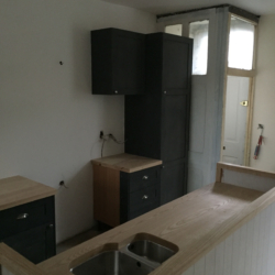 IMG_1815.Shaker style Kitchen with Island primmed 3