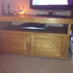 Oak TV Unit