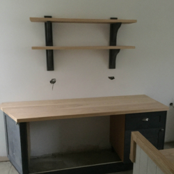 Shaker style Kitchen with Island primmed 4